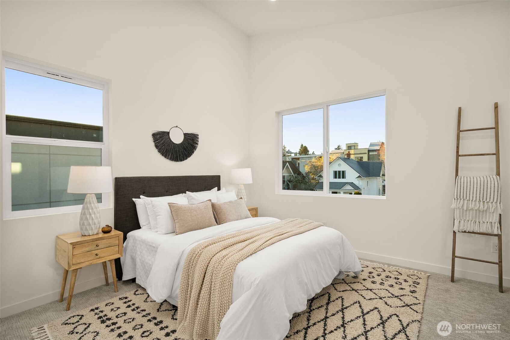 2647 B NW 63rd St , Seattle, WA 98107