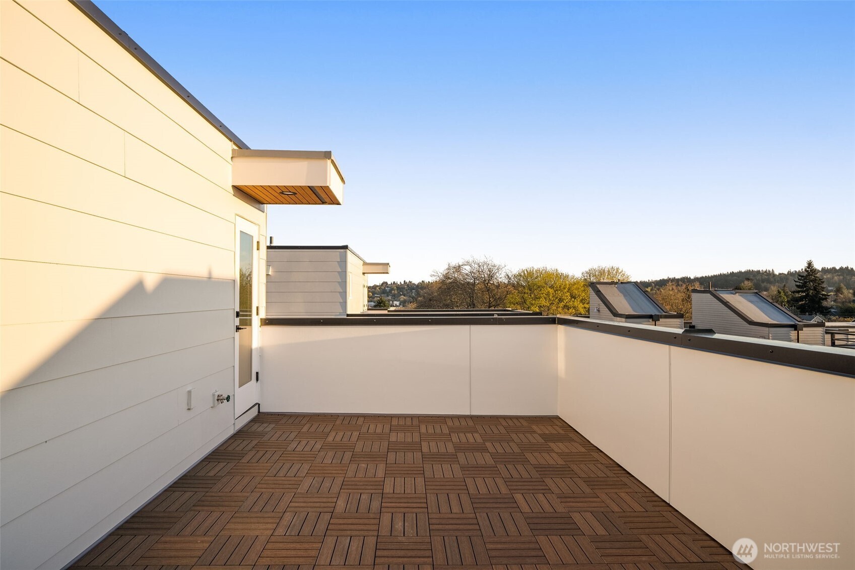 2647 B NW 63rd St , Seattle, WA 98107