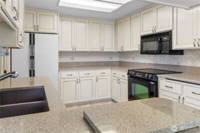 15719 SE 23rd Street #116, Vancouver, WA 98683 - Photo 9