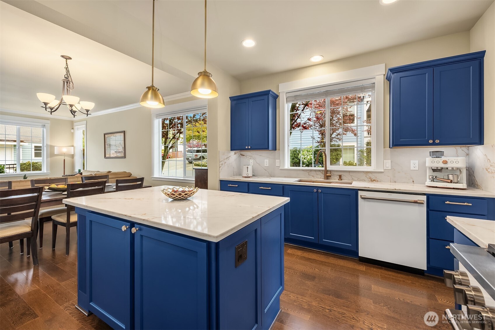 315 4th Avenue S, Kirkland, WA 98033