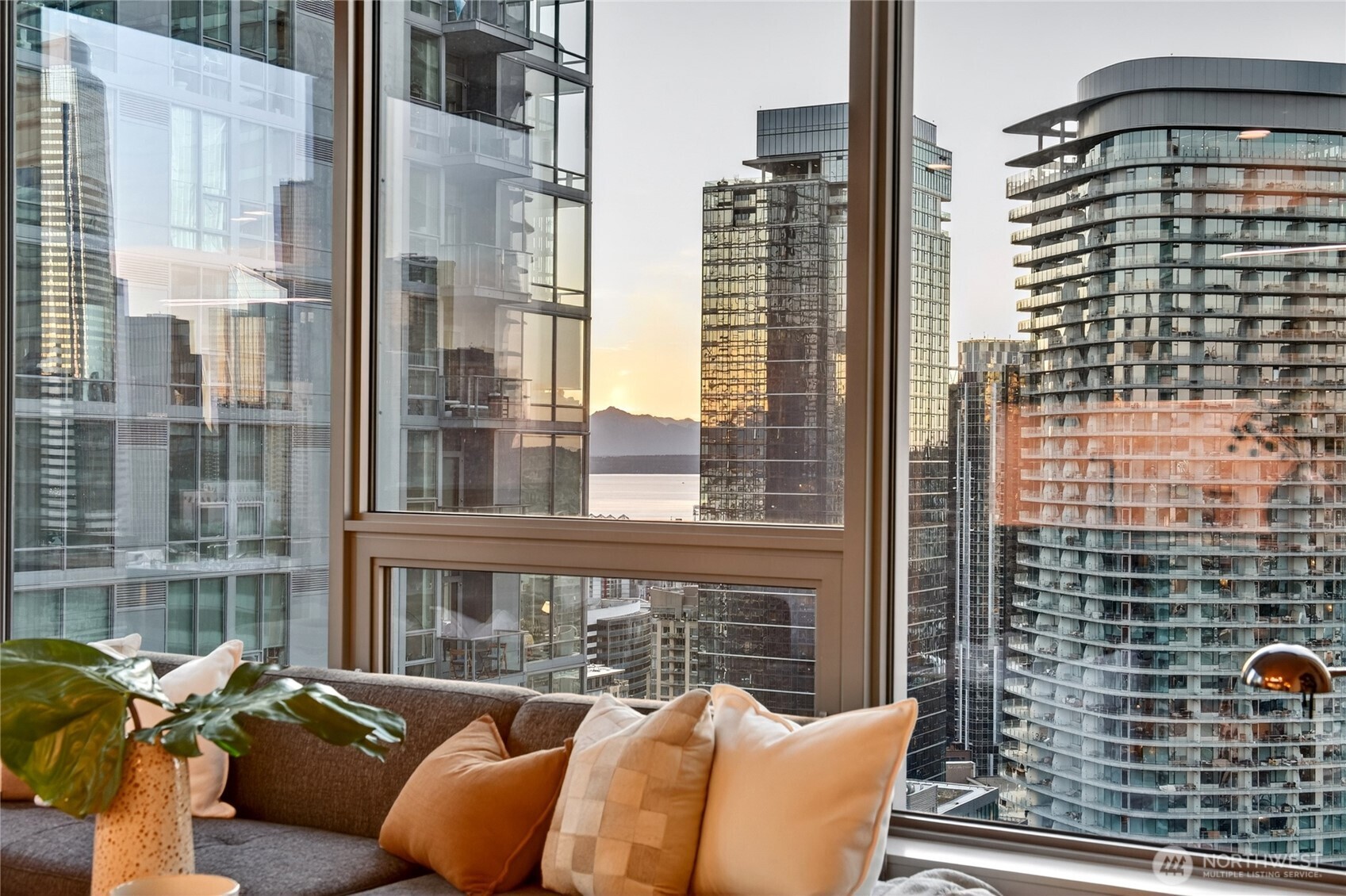 1808 Minor Avenue #2805, Seattle, WA 98101