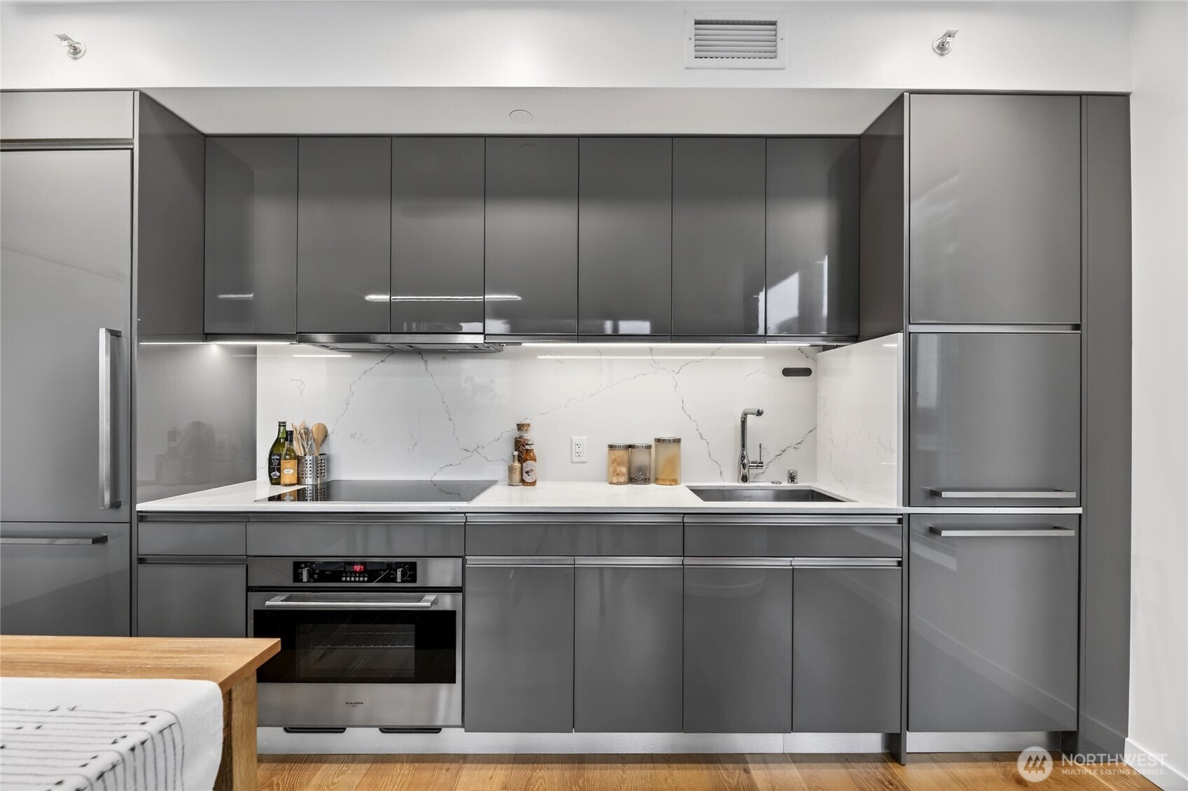 1808 Minor Avenue #2805, Seattle, WA 98101