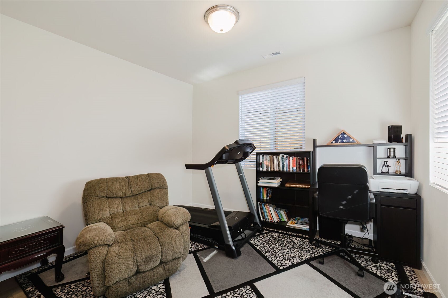 10377 Chimes Place NW, Bremerton, WA 98311