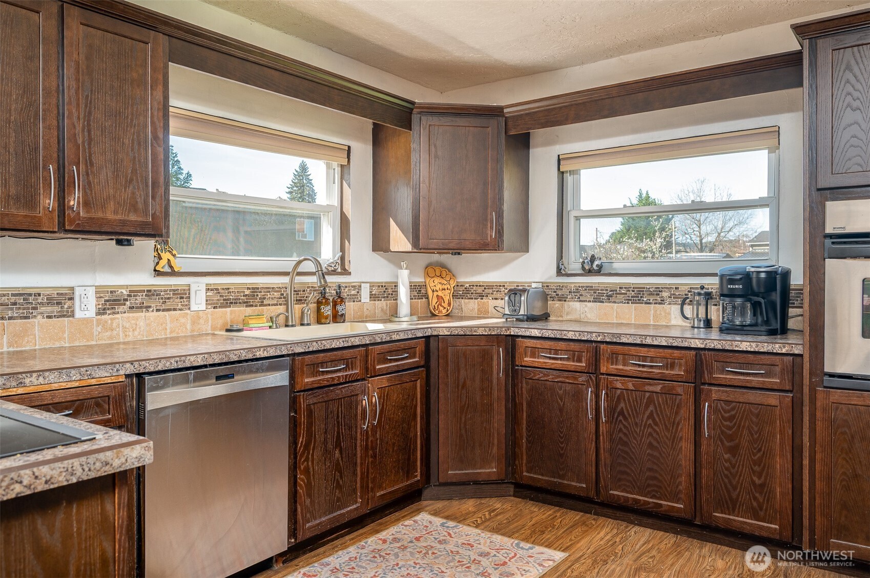 137 Aden Street SW, Castle Rock, WA 98611