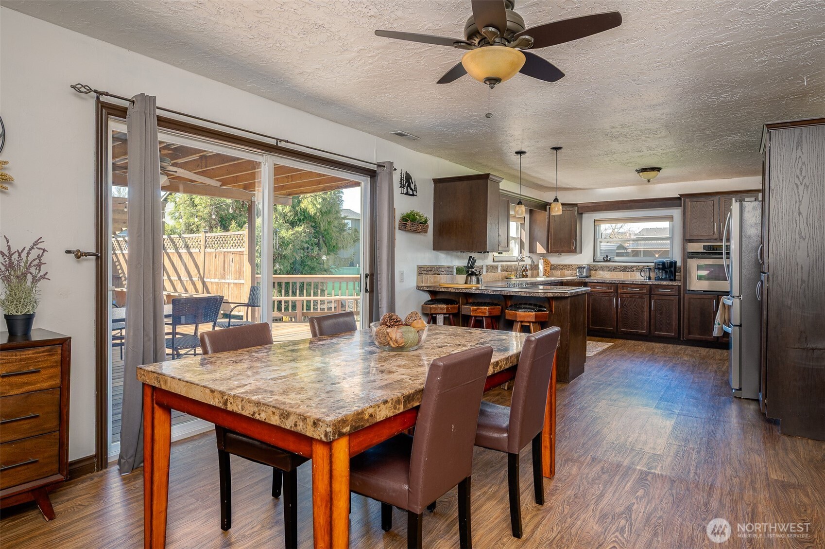 137 Aden Street SW, Castle Rock, WA 98611