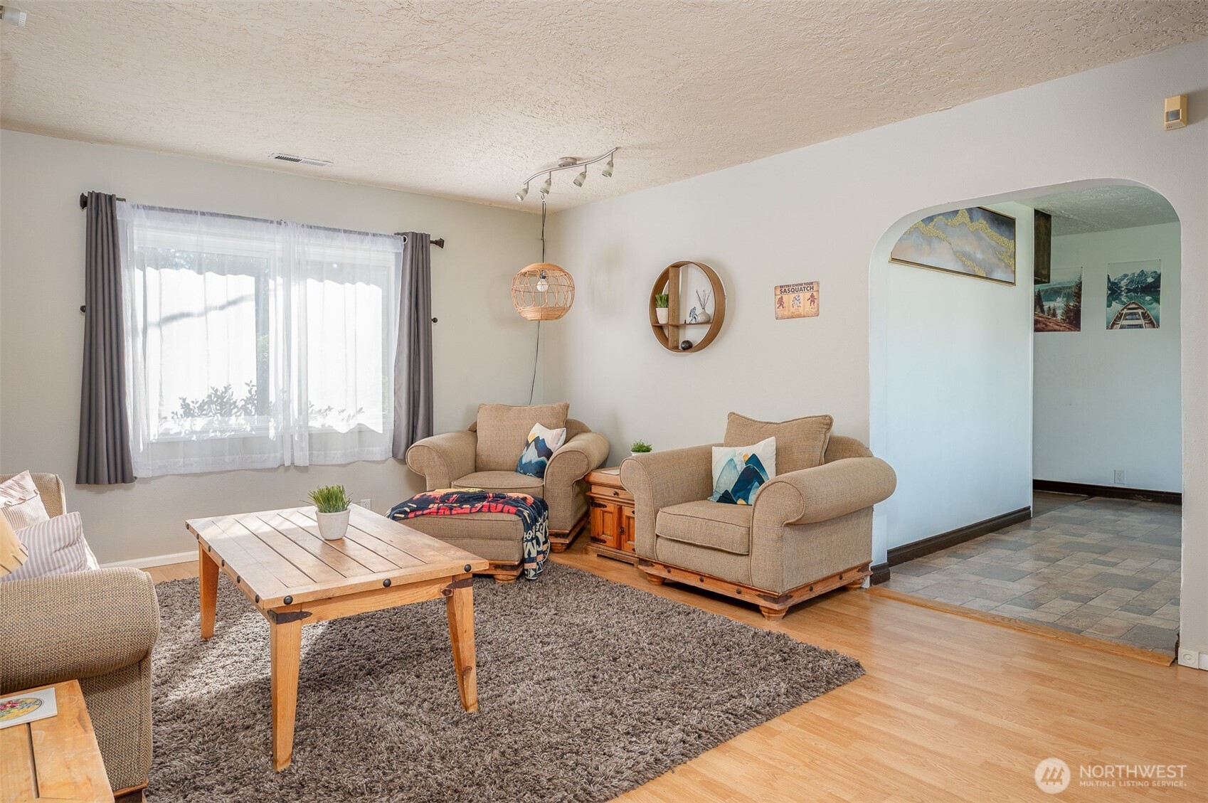 137 Aden Street SW, Castle Rock, WA 98611