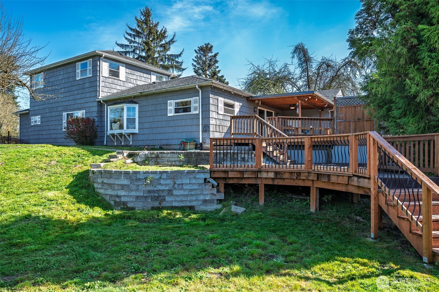 137 Aden Street SW, Castle Rock, WA 98611