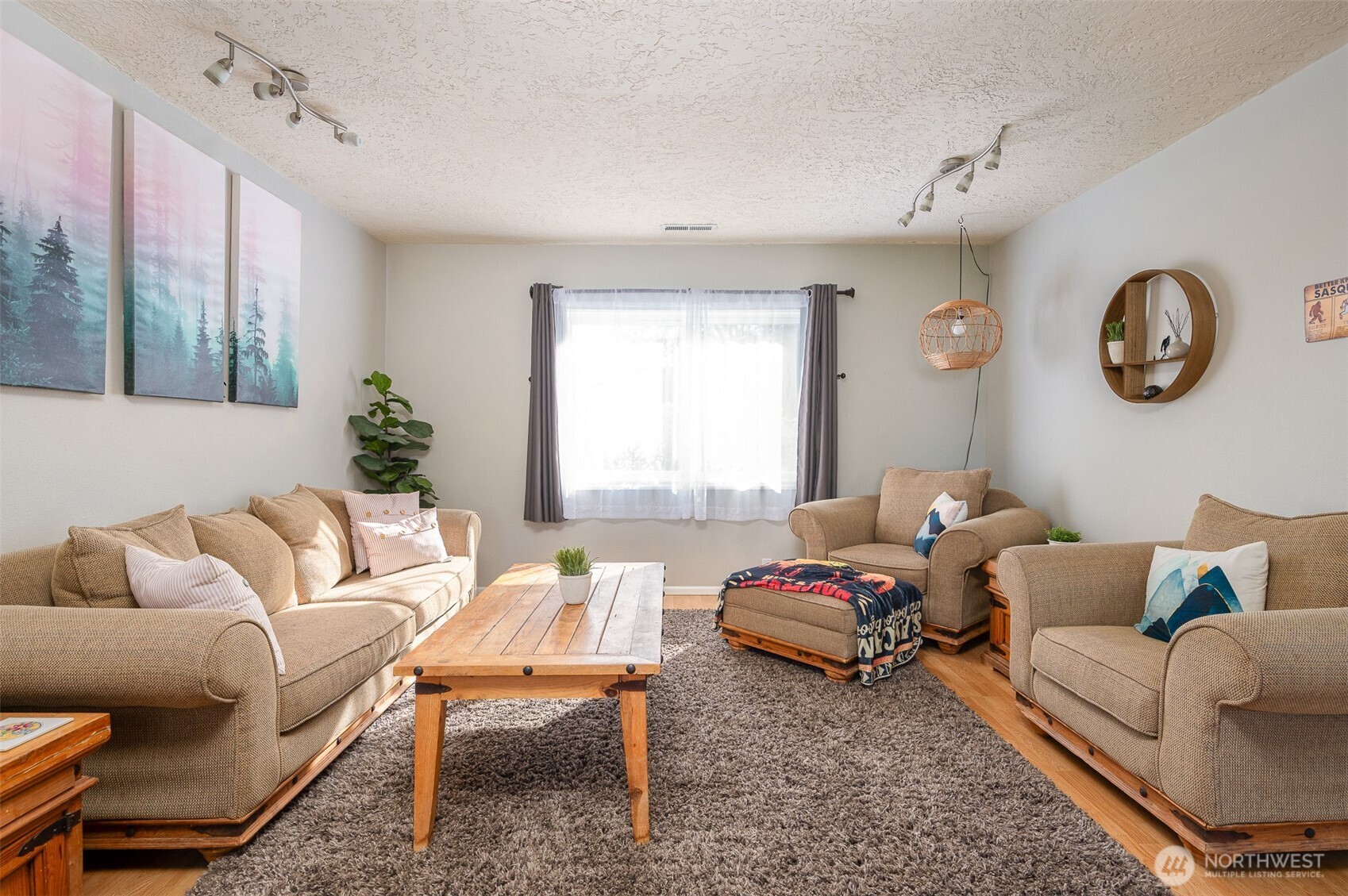 137 Aden Street SW, Castle Rock, WA 98611