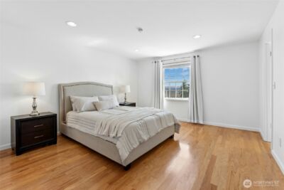 17154 NE 5th Street , Bellevue, WA 98008-4129 - Photo 17