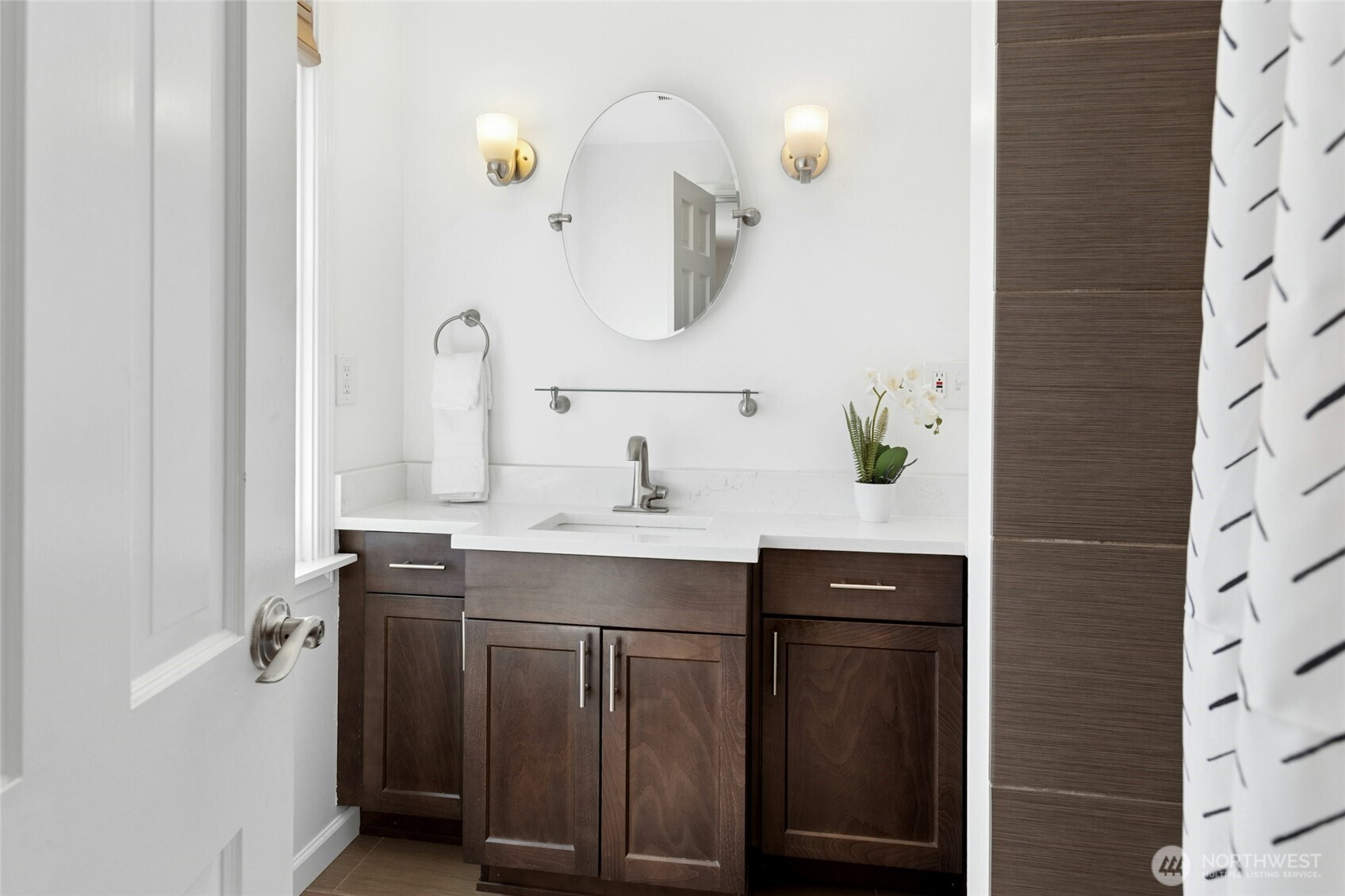 17154 NE 5th Street , Bellevue, WA 98008-4129