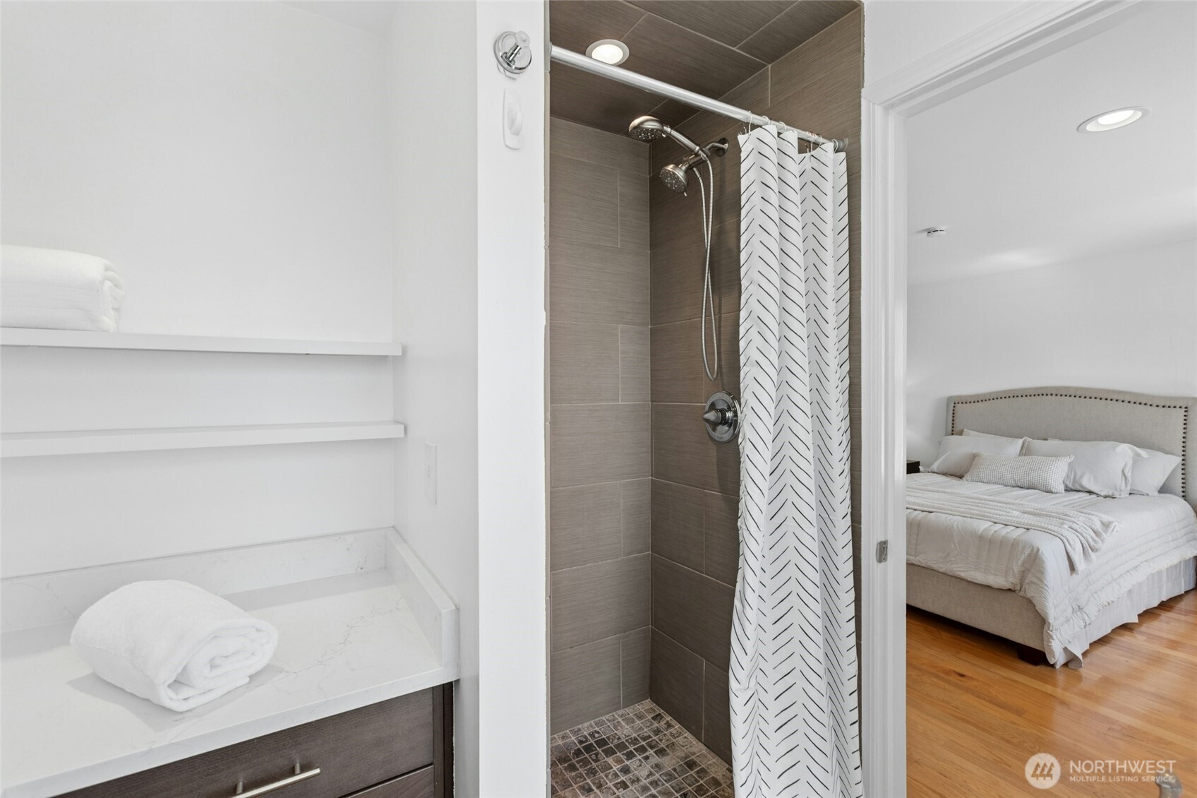 17154 NE 5th Street , Bellevue, WA 98008-4129