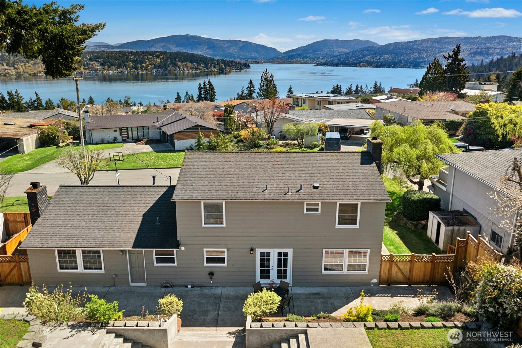 17154 NE 5th Street , Bellevue, WA 98008-4129