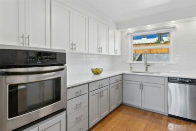 17154 NE 5th Street , Bellevue, WA 98008-4129 - Photo 10