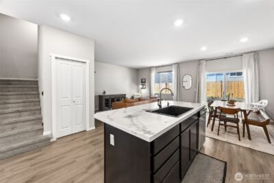 10743 183rd Street E, Puyallup, WA 98374 - Photo 9