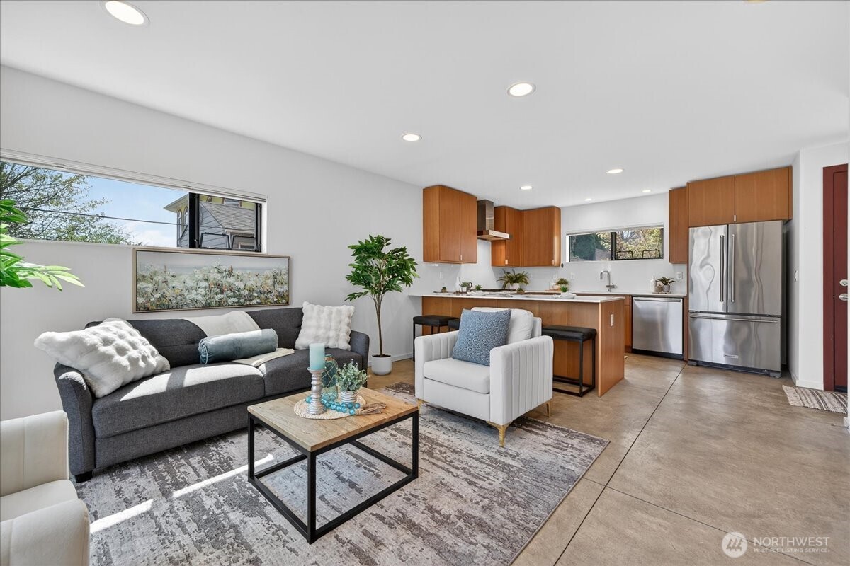 943 Martin Luther King Jr Way S #A, Seattle, WA 98144