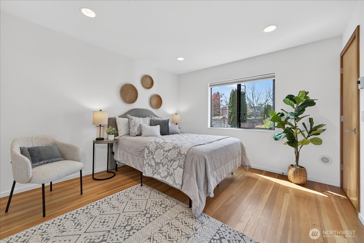 943 Martin Luther King Jr Way S #A, Seattle, WA 98144