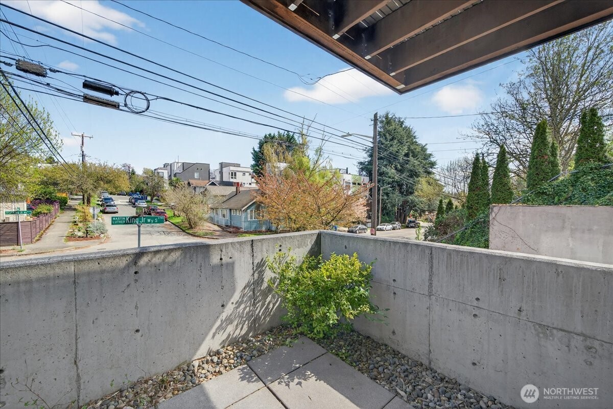 943 Martin Luther King Jr Way S #A, Seattle, WA 98144