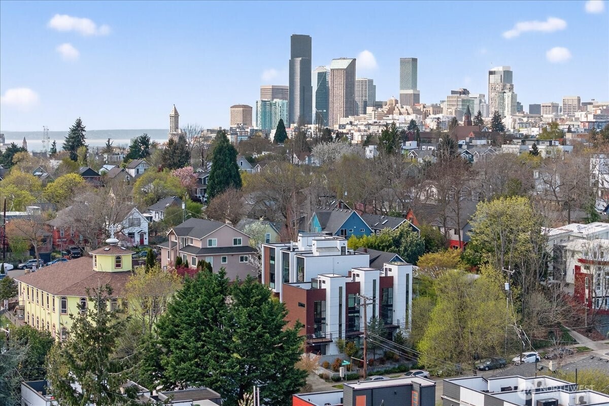 943 Martin Luther King Jr Way S #A, Seattle, WA 98144