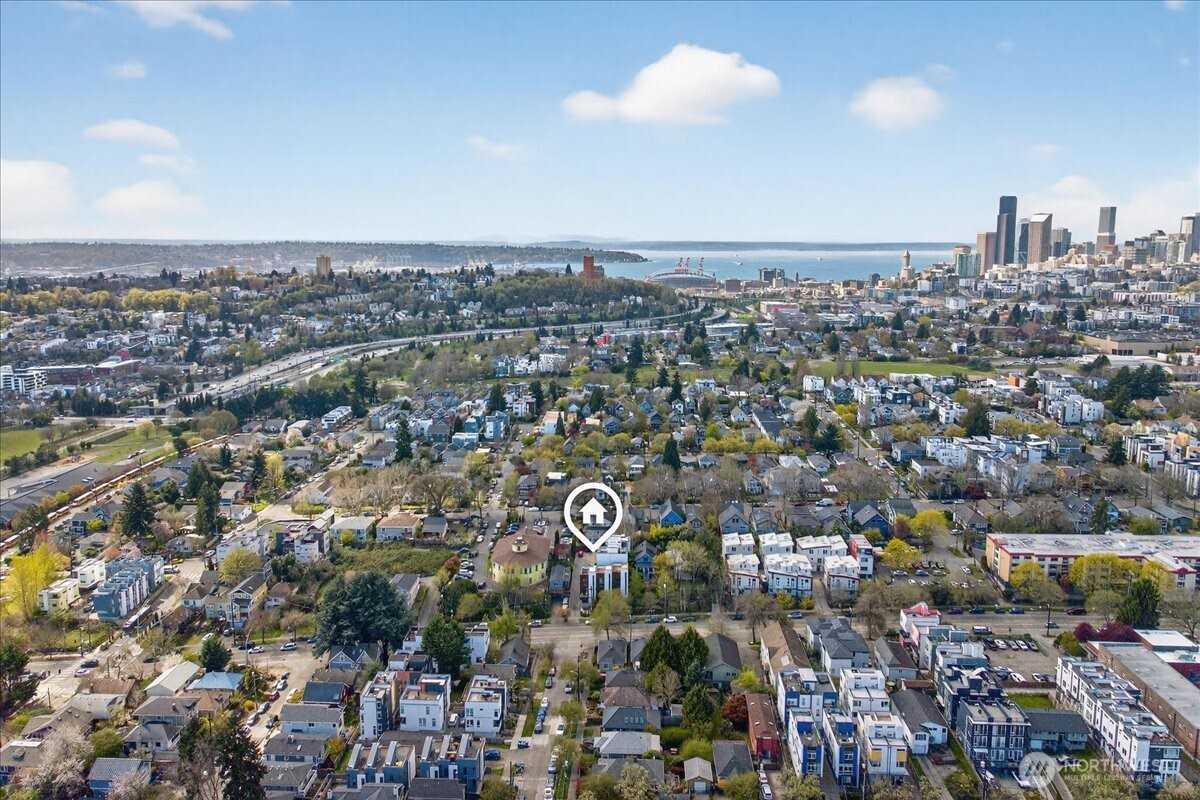 943 Martin Luther King Jr Way S #A, Seattle, WA 98144