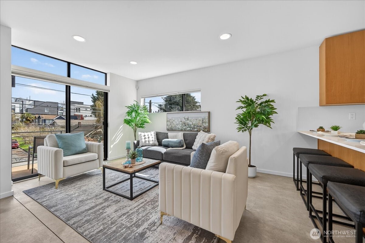 943 Martin Luther King Jr Way S #A, Seattle, WA 98144