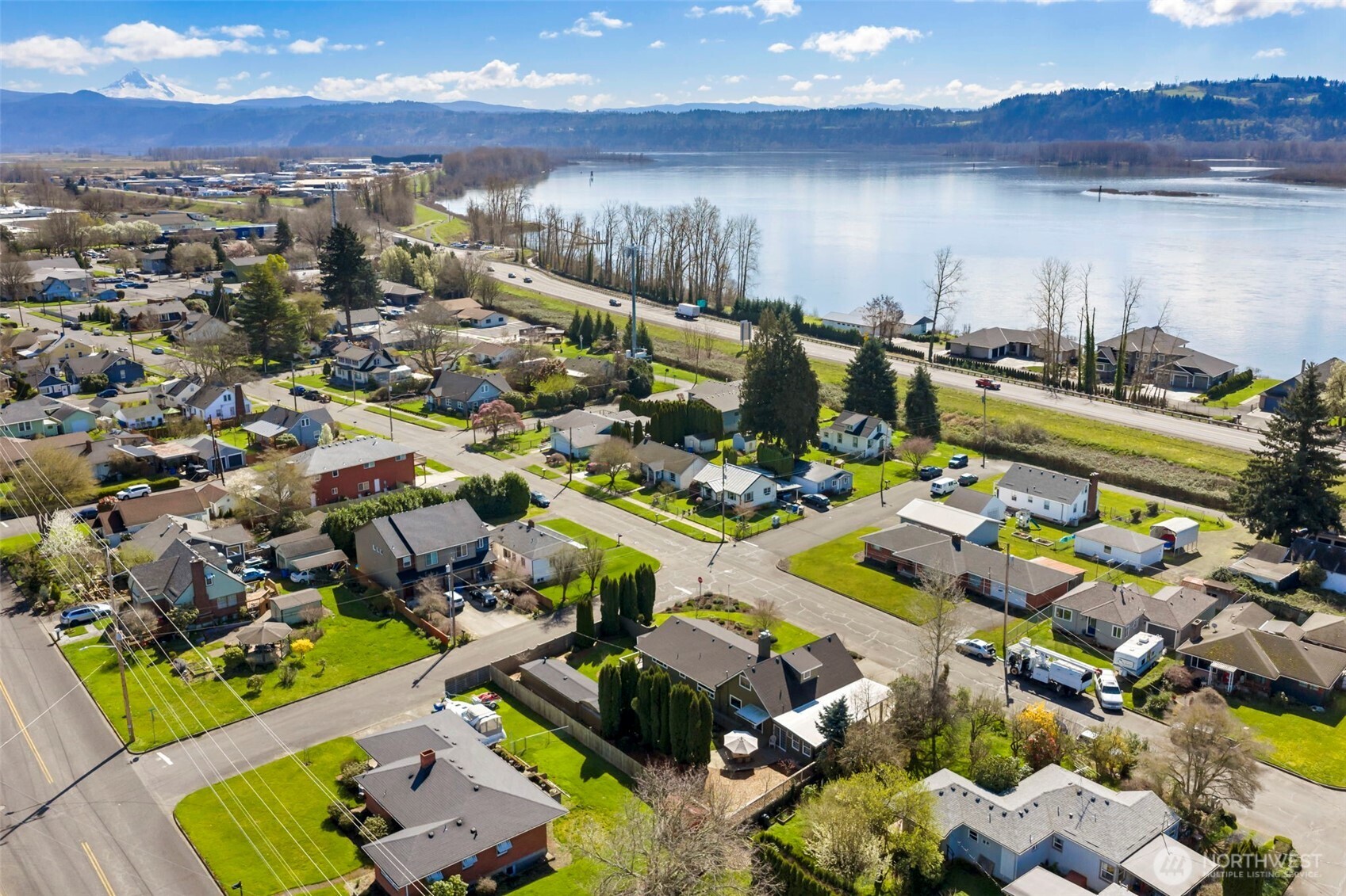 969 B Street , Washougal, WA 98671