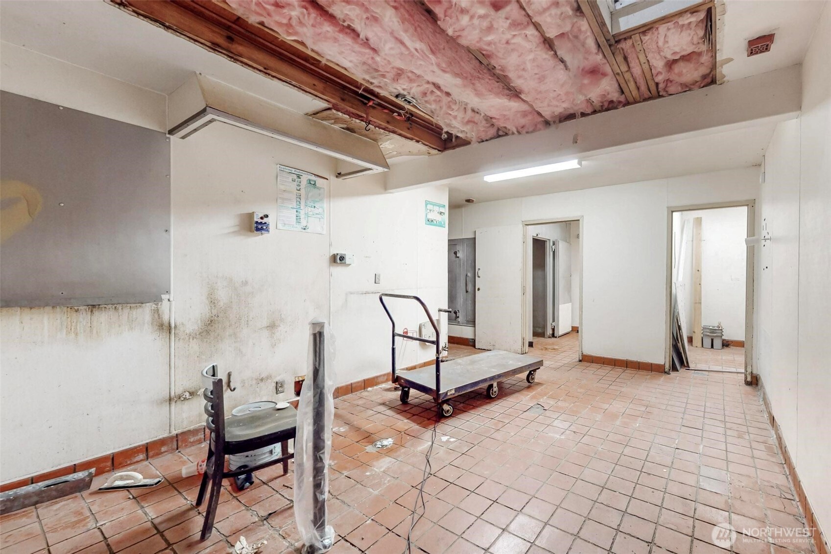 3558 Wheaton Way , Bremerton, WA 98310