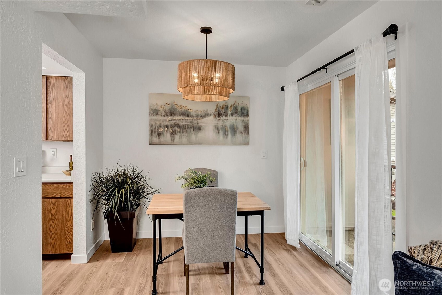 9517 NE 180th Street #B203, Bothell, WA 98011