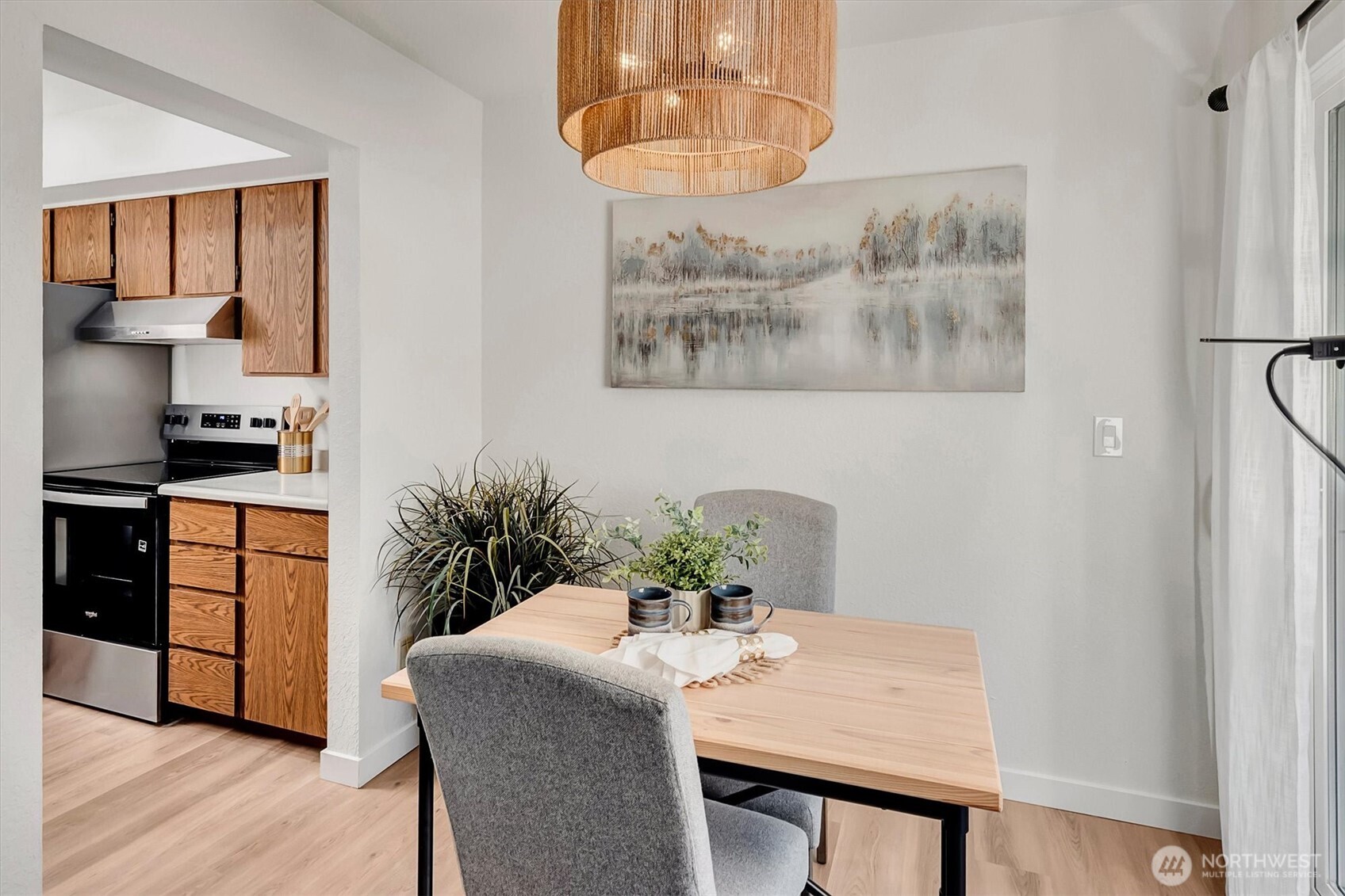 9517 NE 180th Street #B203, Bothell, WA 98011