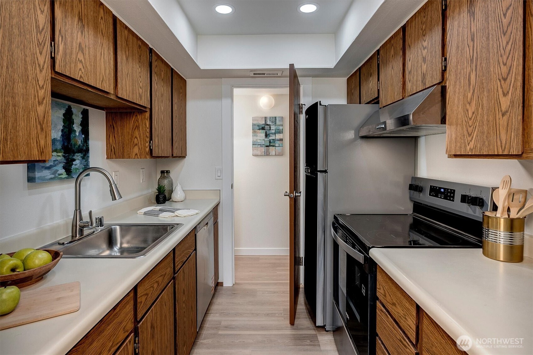 9517 NE 180th Street #B203, Bothell, WA 98011