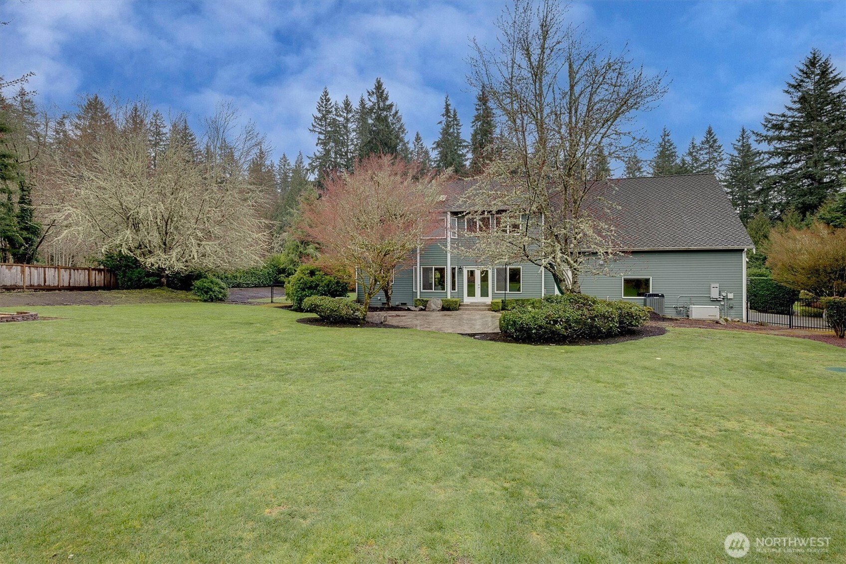 13205 218th Avenue NE, Woodinville, WA 98077