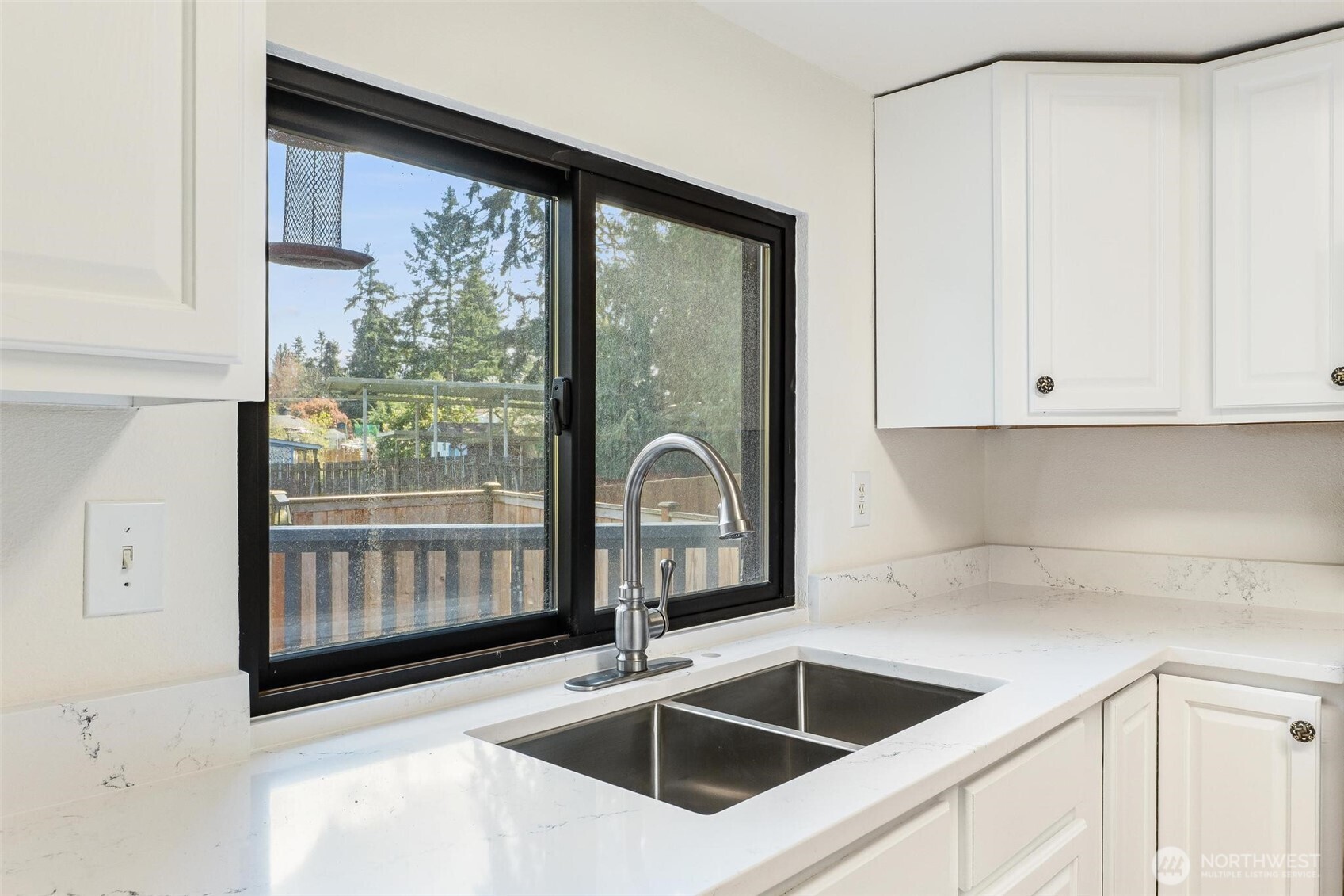 32910 30th Avenue SW, Federal Way, WA 98023