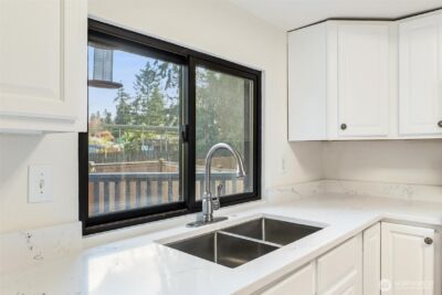 32910 30th Avenue SW, Federal Way, WA 98023 - Photo 8