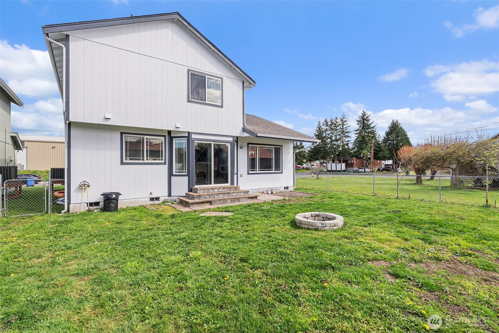 1231 SW Elzina Street , Chehalis, WA 98532