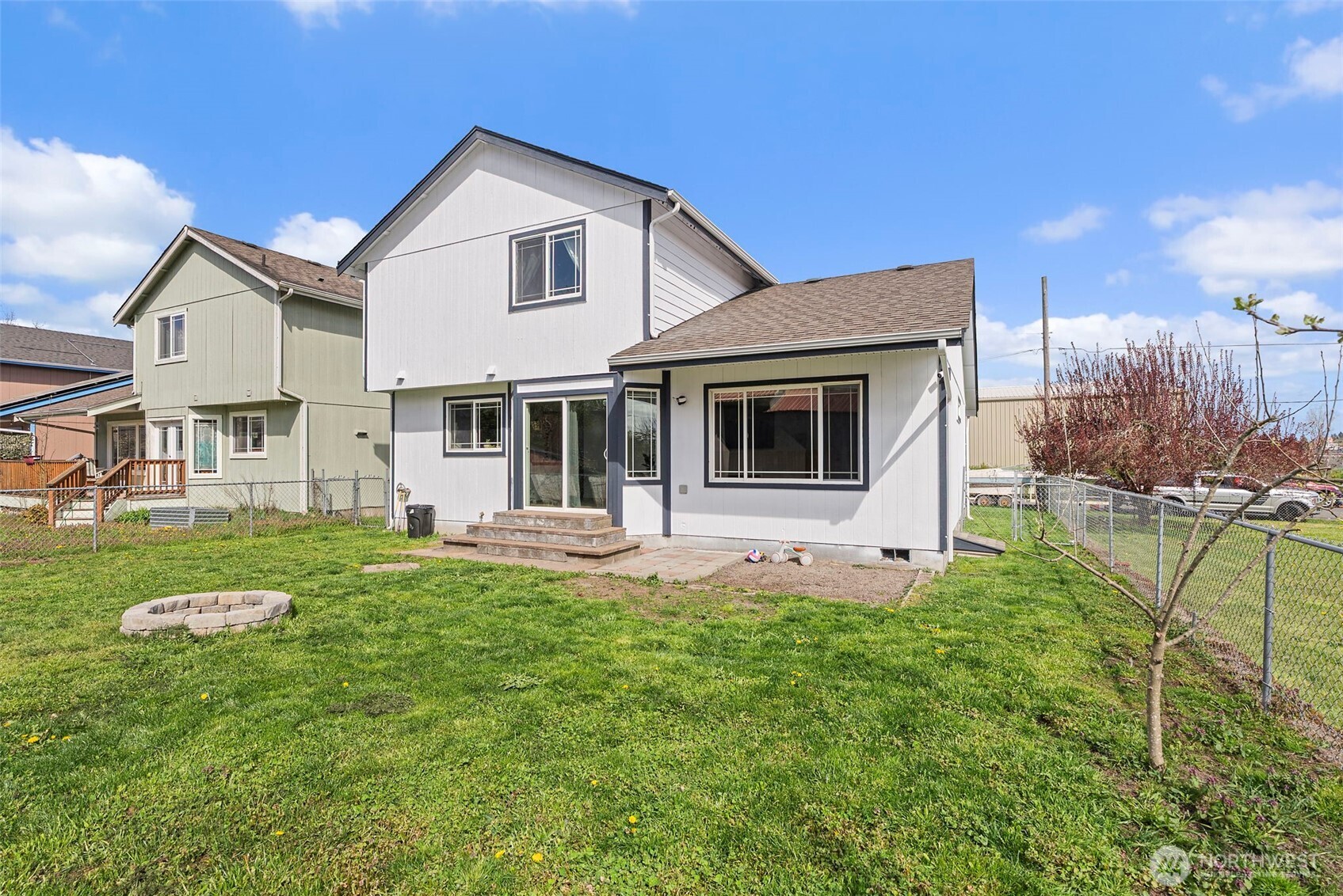 1231 SW Elzina Street , Chehalis, WA 98532