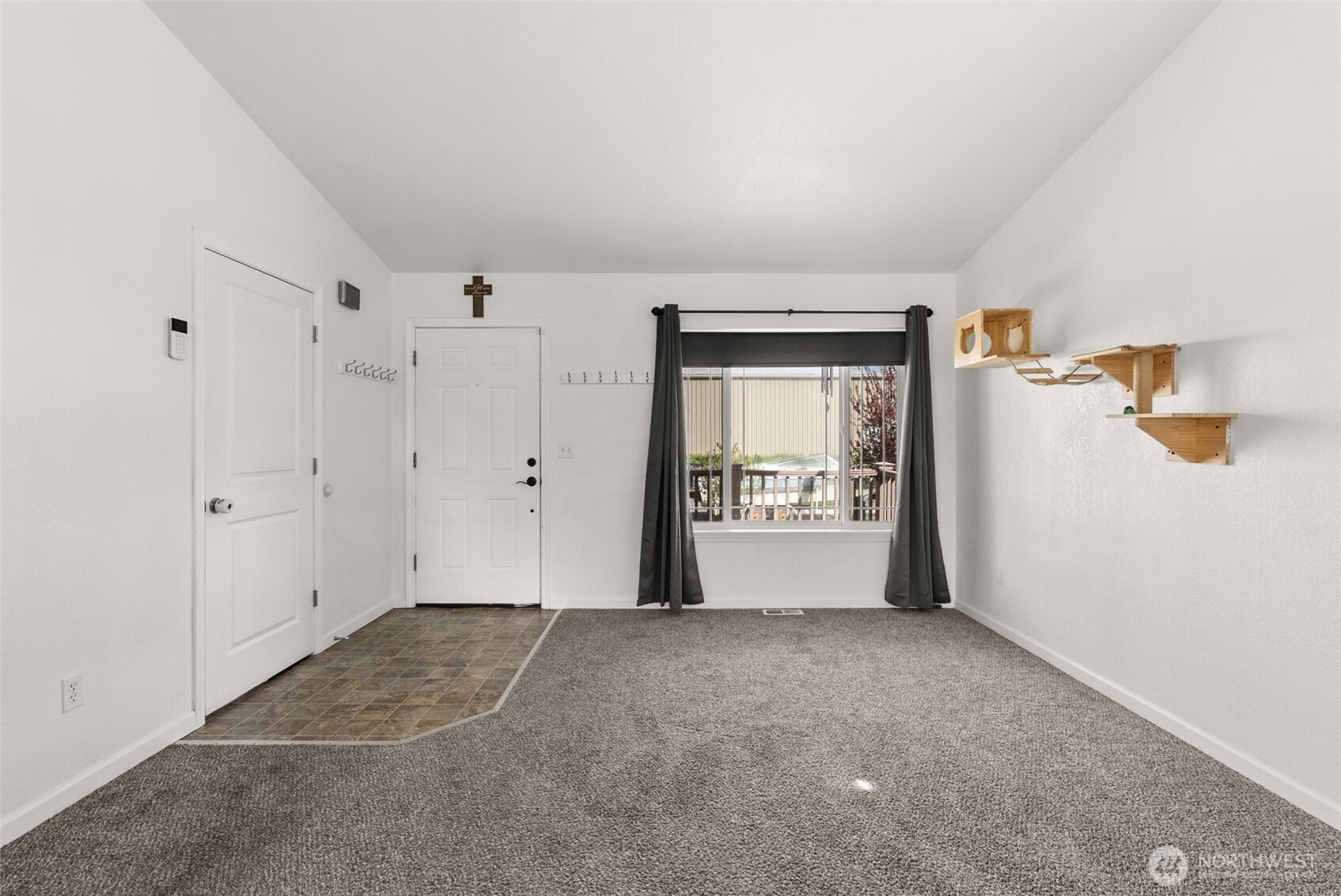 1231 SW Elzina Street , Chehalis, WA 98532