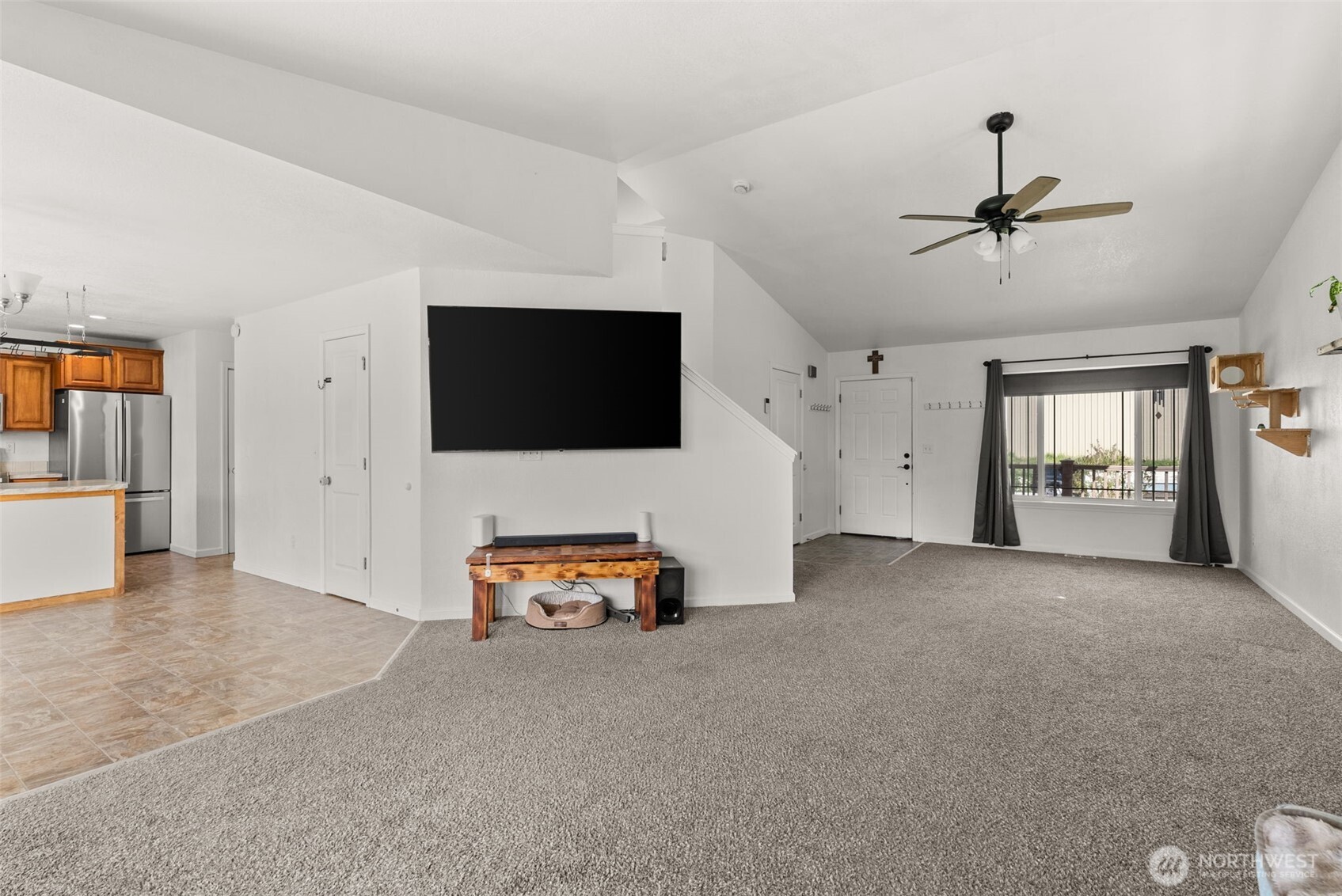 1231 SW Elzina Street , Chehalis, WA 98532