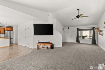 1231 SW Elzina Street , Chehalis, WA 98532 - Photo 9