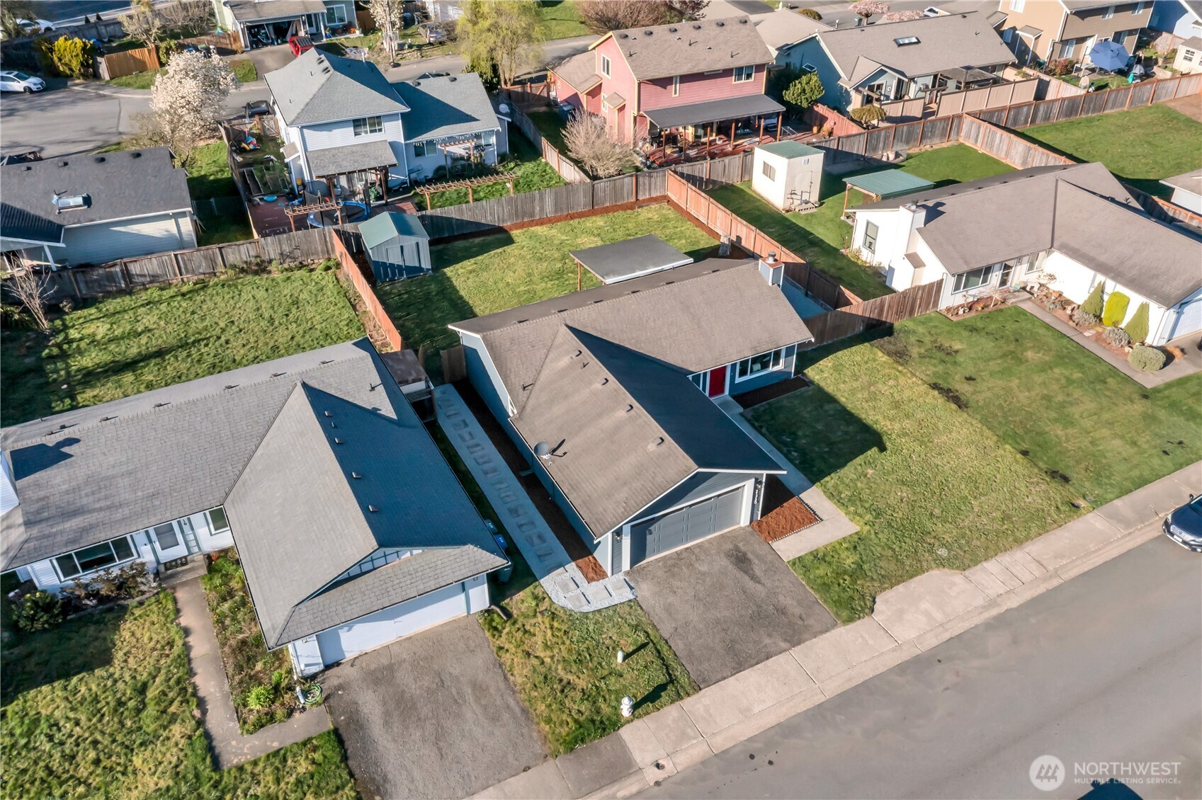 21720 SE 237th Street , Maple Valley, WA 98038