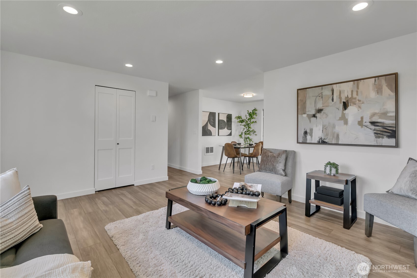 21720 SE 237th Street , Maple Valley, WA 98038