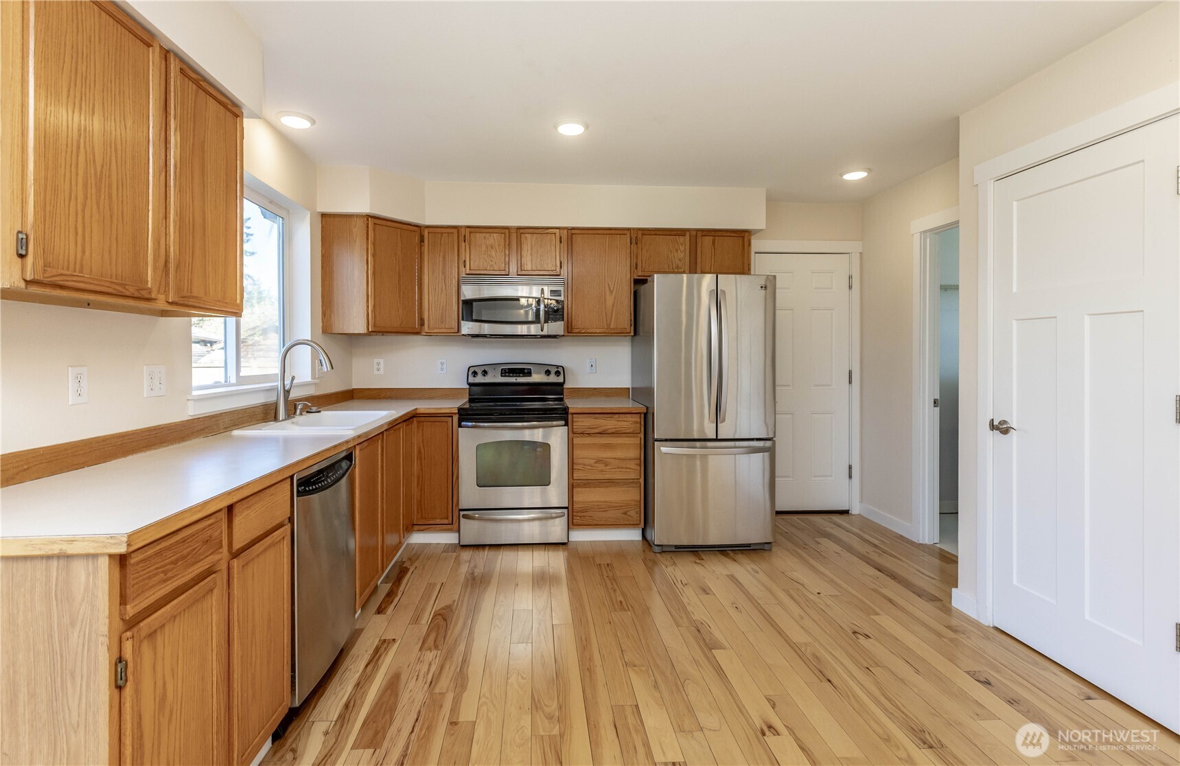 1602 19th Ave Court , Milton, WA 98354