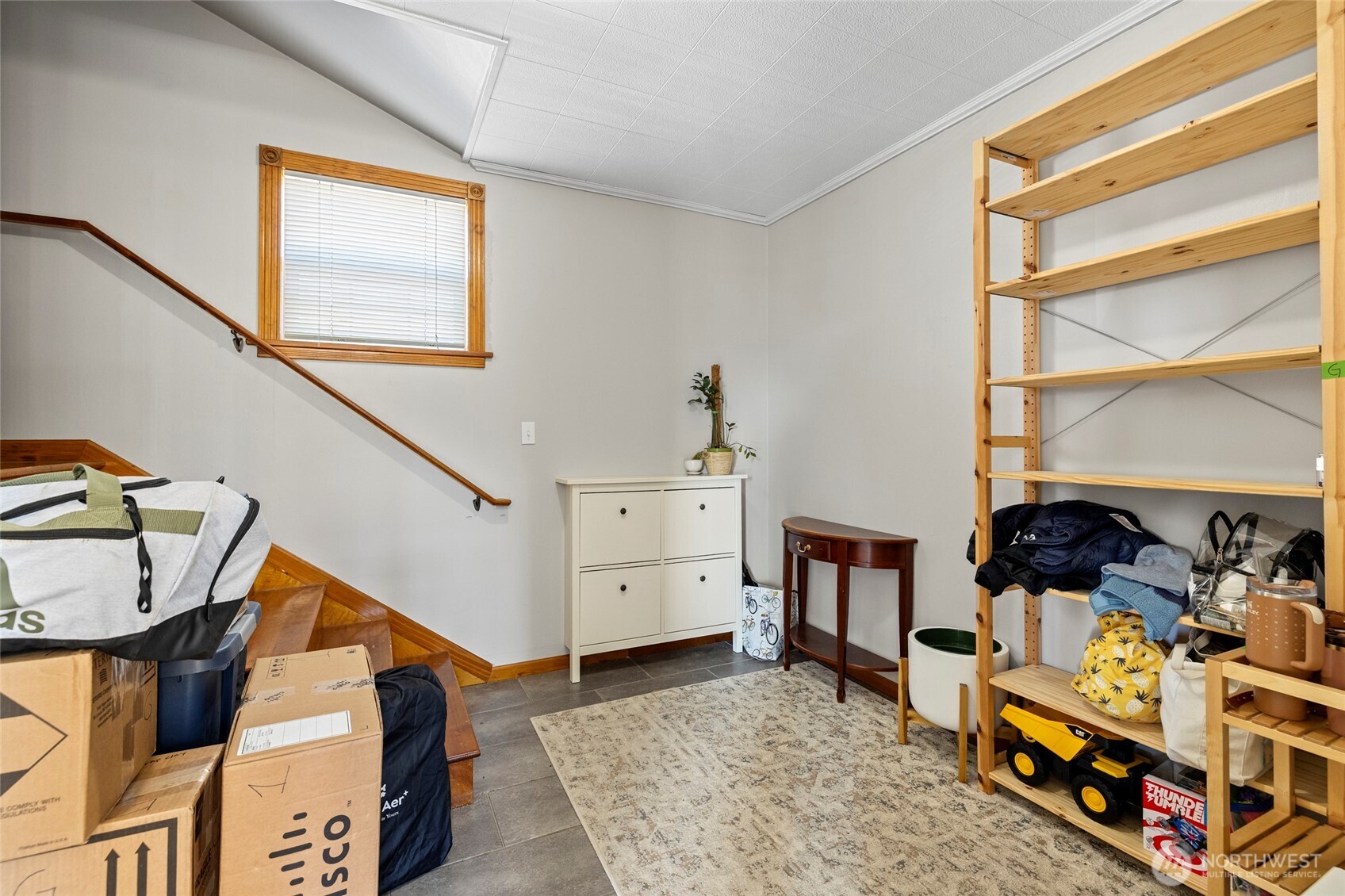 625 E Hazel Avenue , Burlington, WA 98233