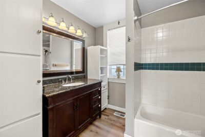 625 E Hazel Avenue , Burlington, WA 98233 - Photo 25