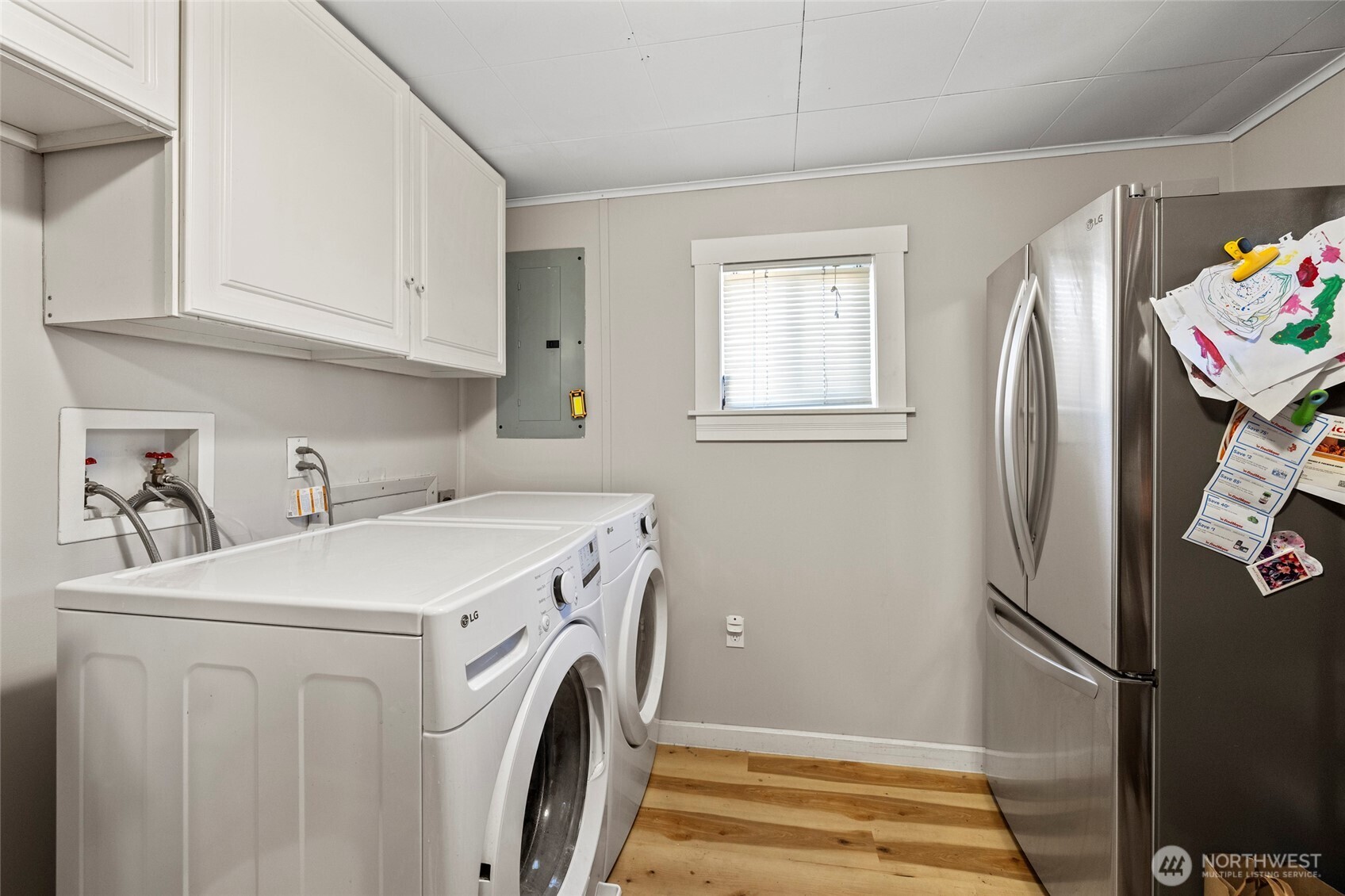 625 E Hazel Avenue , Burlington, WA 98233