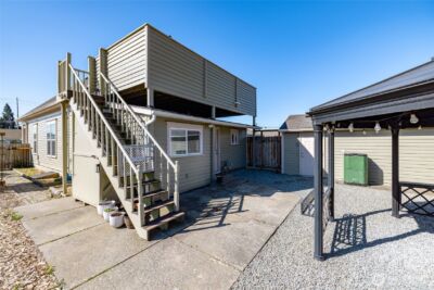 625 E Hazel Avenue , Burlington, WA 98233 - Photo 30