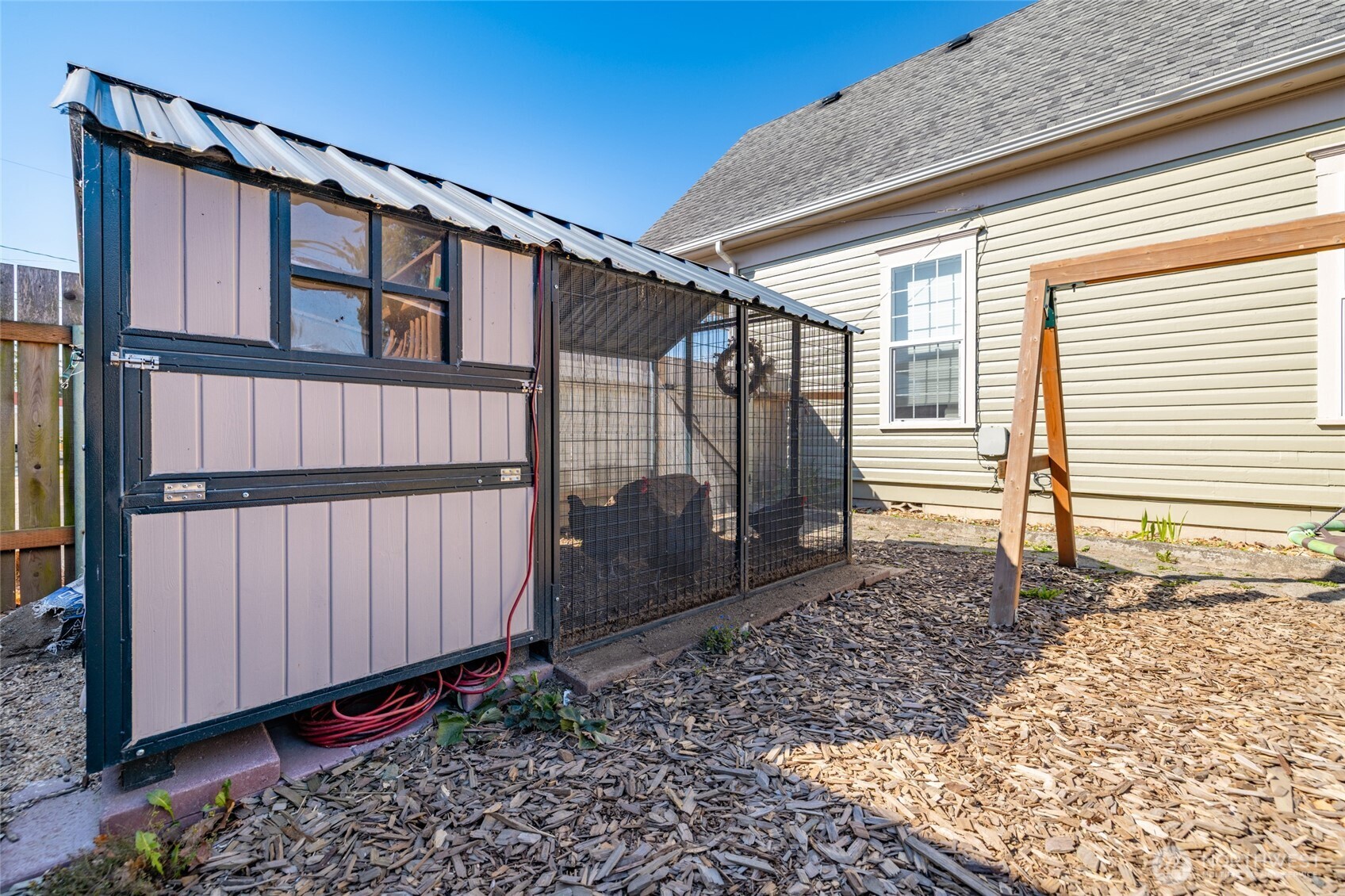 625 E Hazel Avenue , Burlington, WA 98233