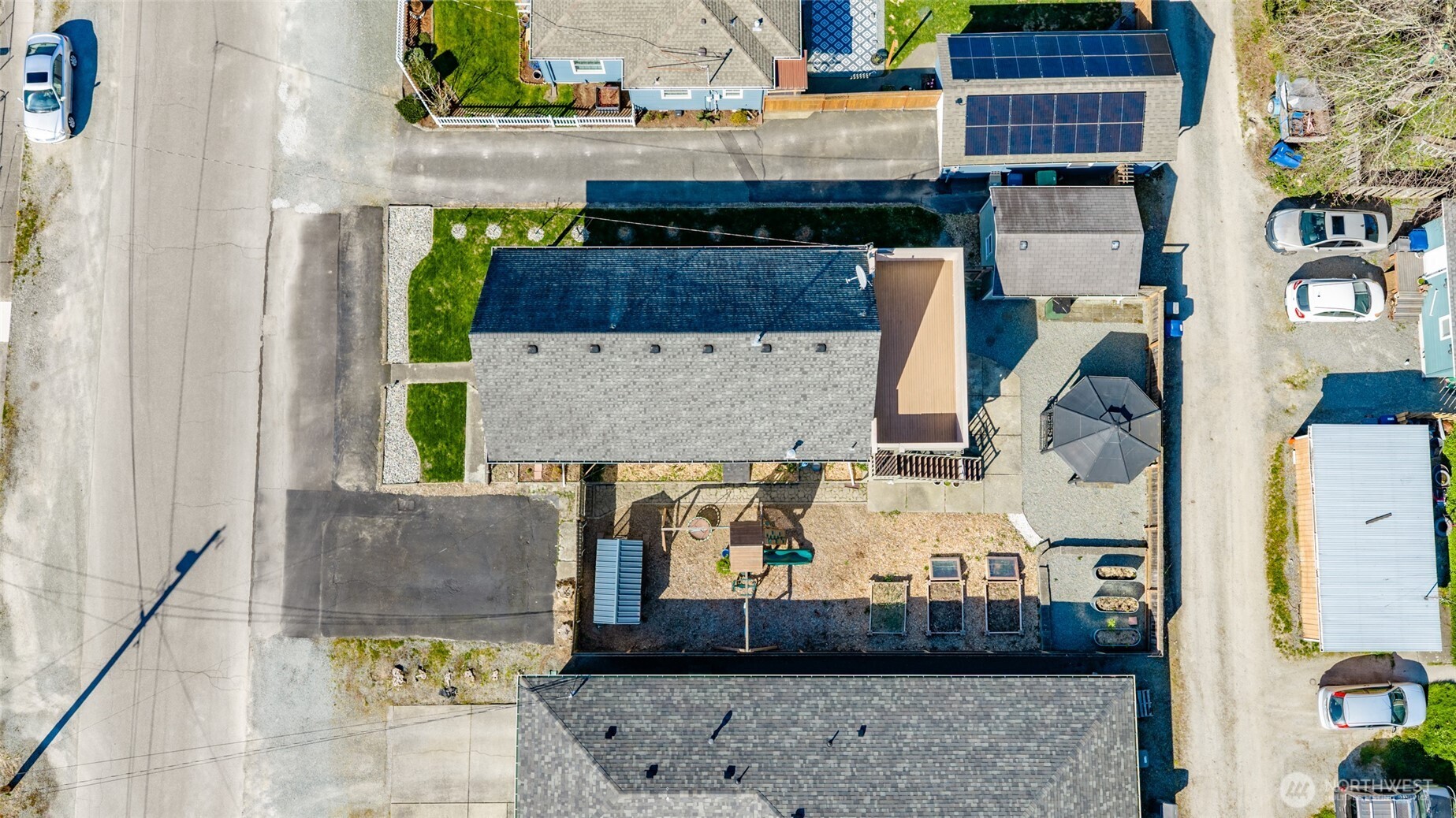 625 E Hazel Avenue , Burlington, WA 98233