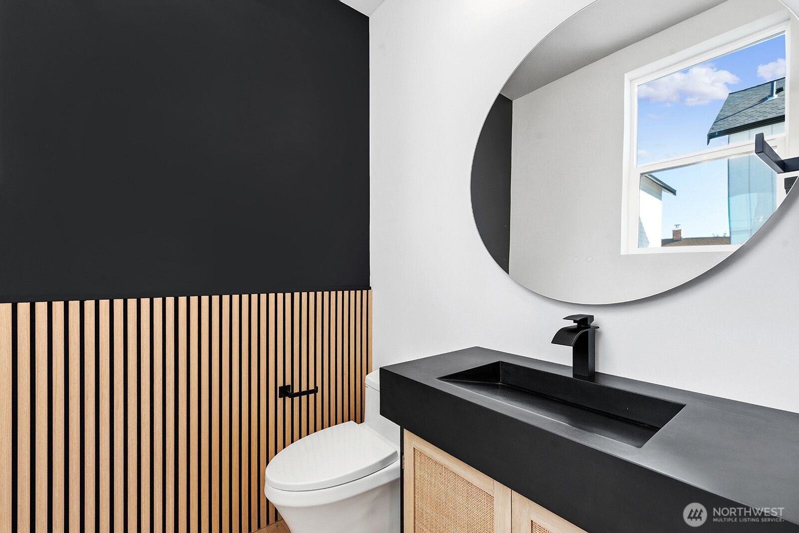 8451 18th Avenue SW, Seattle, WA 98106