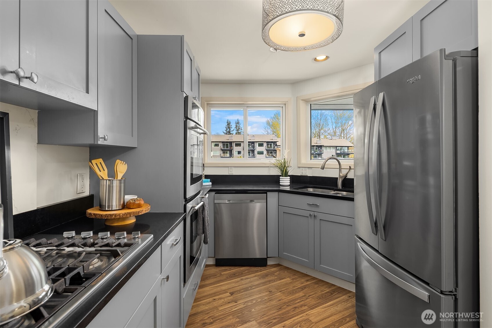 9039 NE Juanita Drive #305, Kirkland, WA 98034