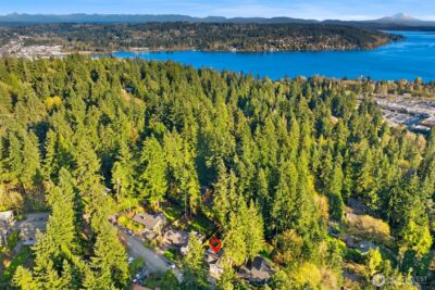 18330 47th Place NE, Lake Forest Park, WA 98155 - Photo 38