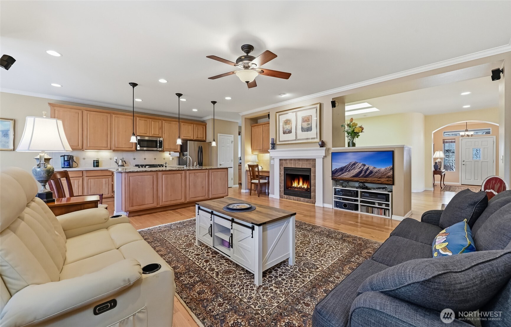 12652 Sun Break Way NE, Redmond, WA 98053